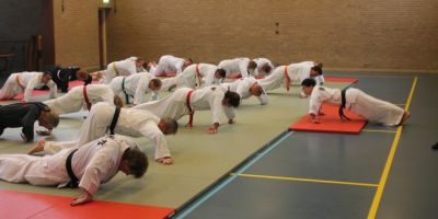 push ups